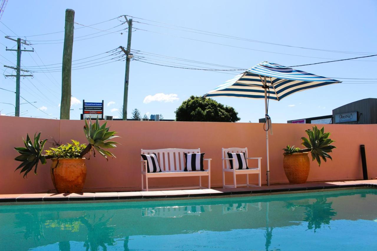 Camden Motor Inn Mermaid Beach Екстериор снимка