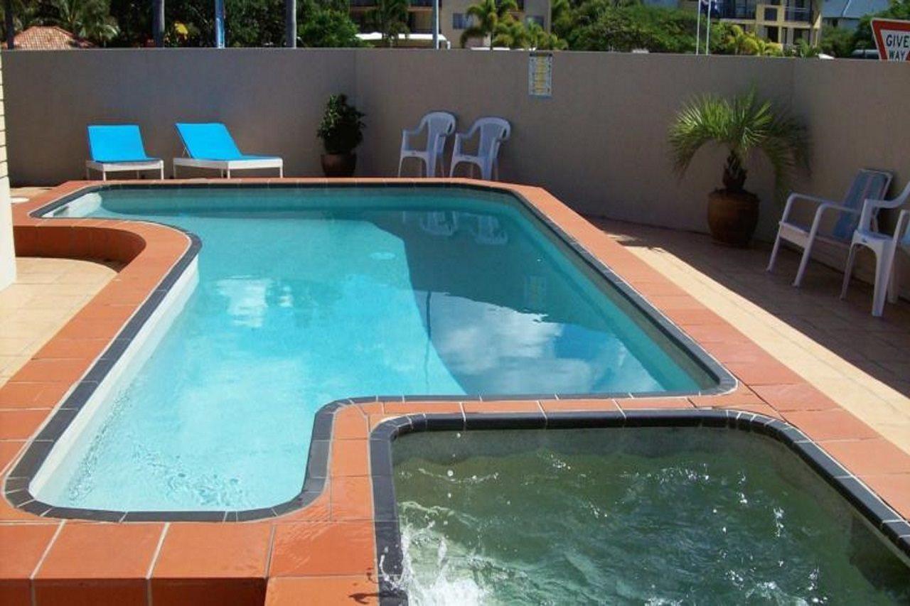 Camden Motor Inn Mermaid Beach Екстериор снимка